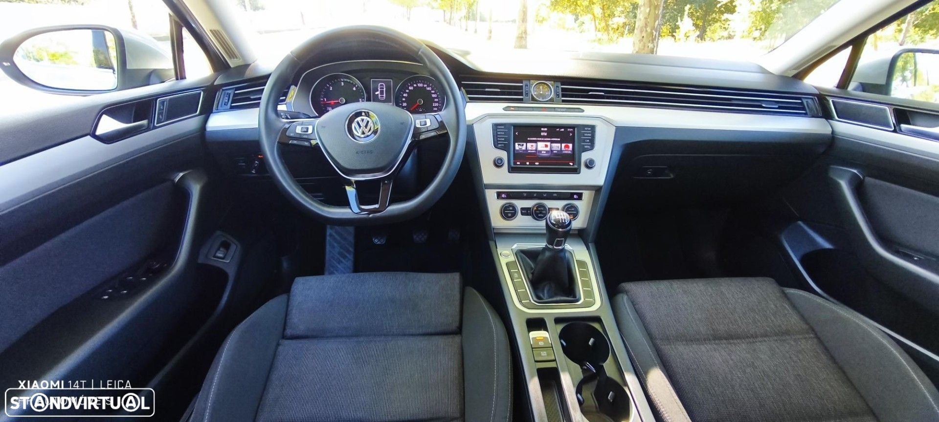 VW Passat 1.6 TDI BlueMotion - 21