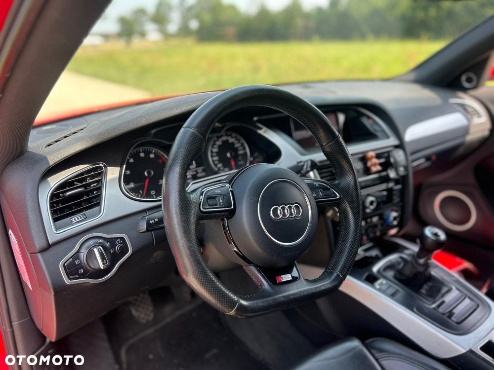 Audi A4 Avant 1.8 TFSI quattro S line Sportpaket - 17