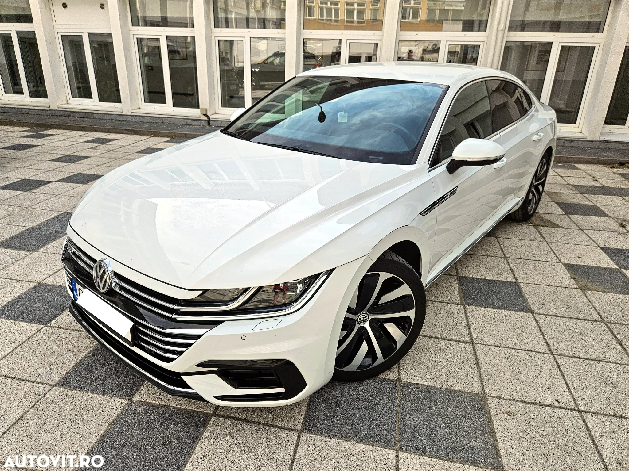 Volkswagen ARTEON 2.0 TDI DSG R-Line - 5