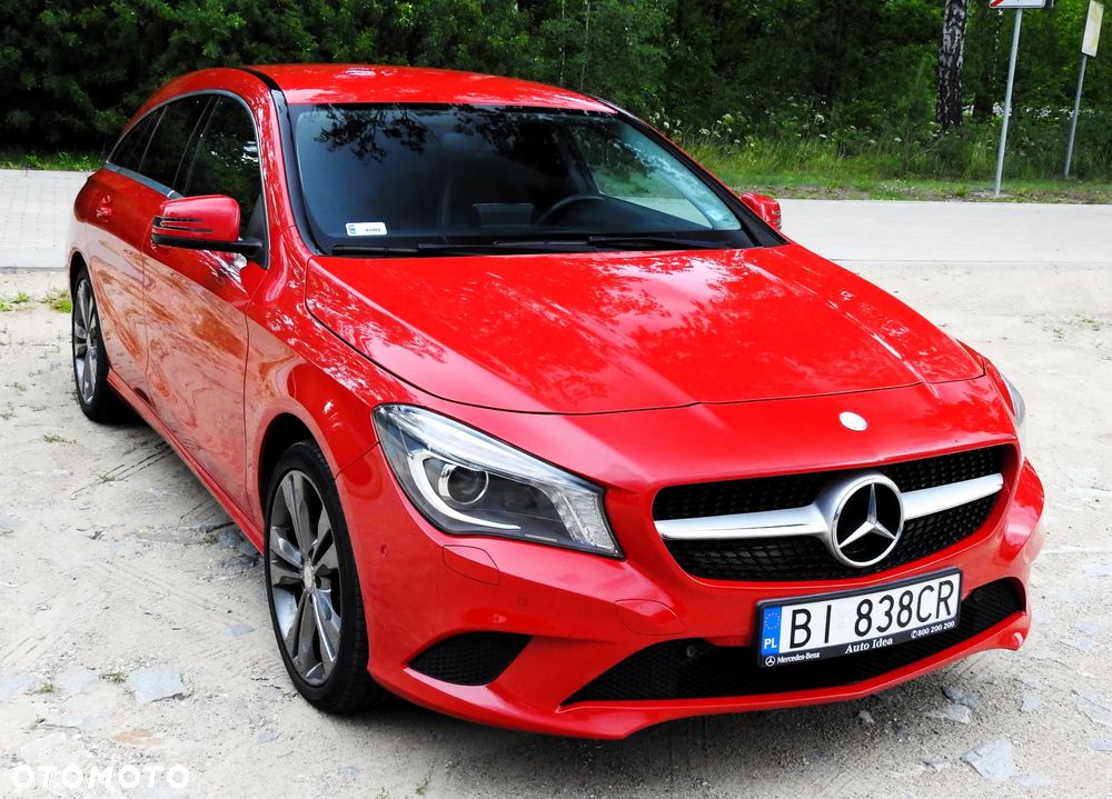 Mercedes-Benz CLA 180 7G-DCT - 19