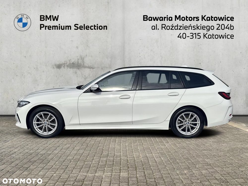 BMW 318D 2023 photo 3