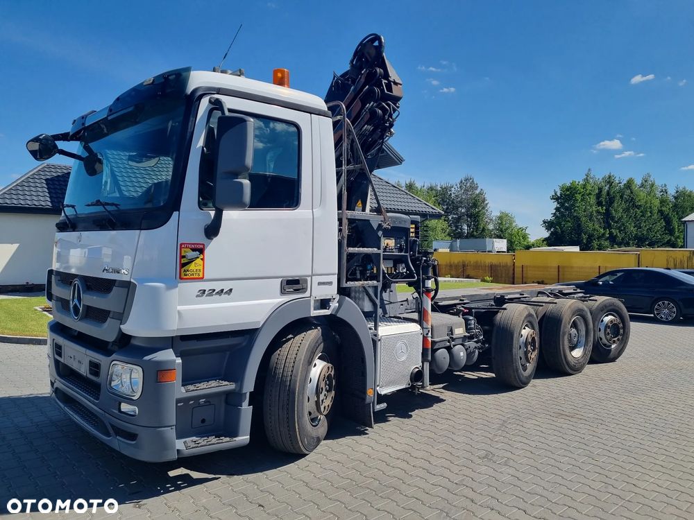 Mercedes-Benz Actros 3244 - 1