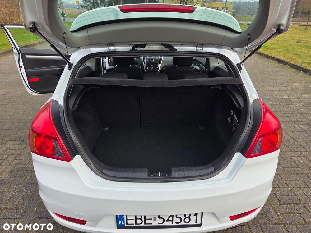 Kia ProCeed 1.4 CVVT Edition 7 - 9