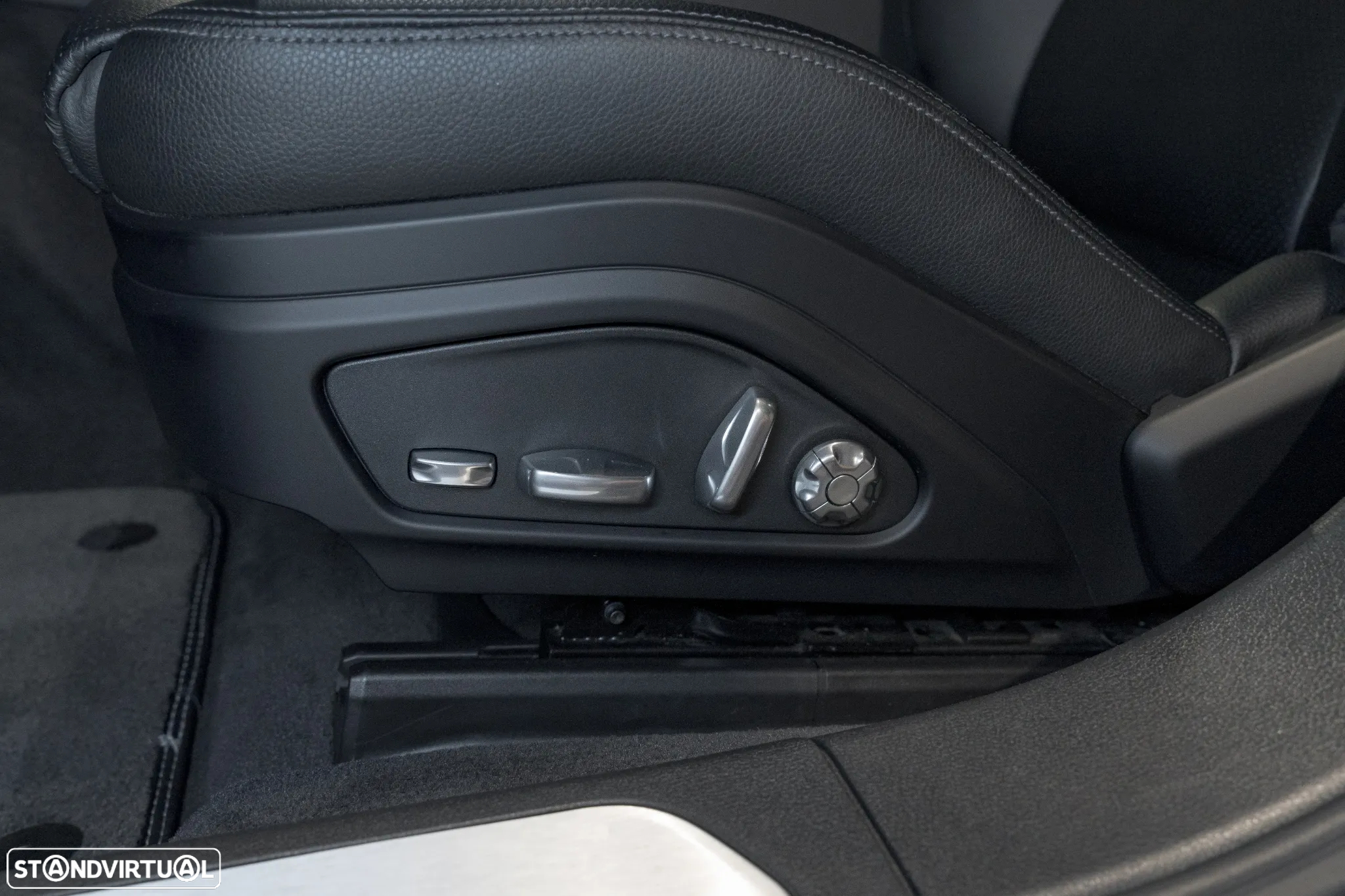 Porsche Panamera Sport Turismo 4 E-Hybrid Platinum Edition - 27