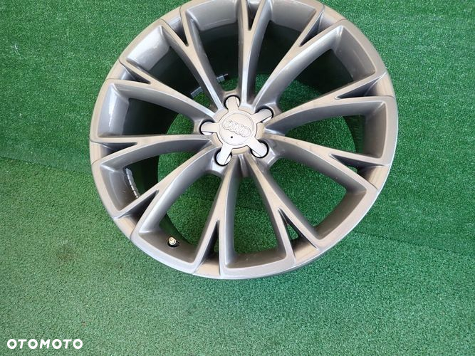 AUDI A8 S8 9Jx19 ET33 5x112 felga aluminiowa - 4