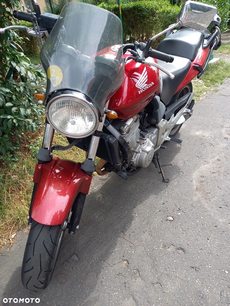 Honda CBF - 2