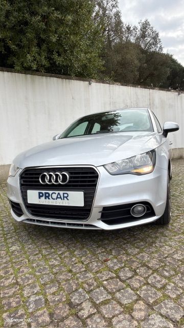 Audi A1 Sportback 1.6 TDI Advance Business Line - 10