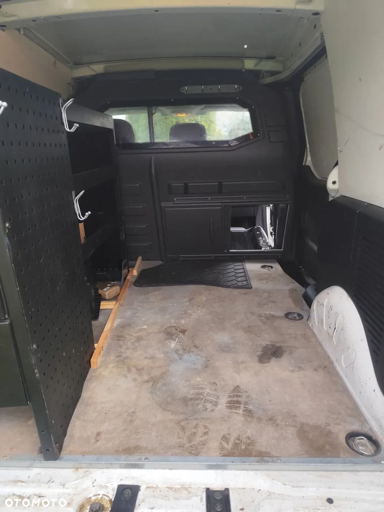 Peugeot Partner - 17