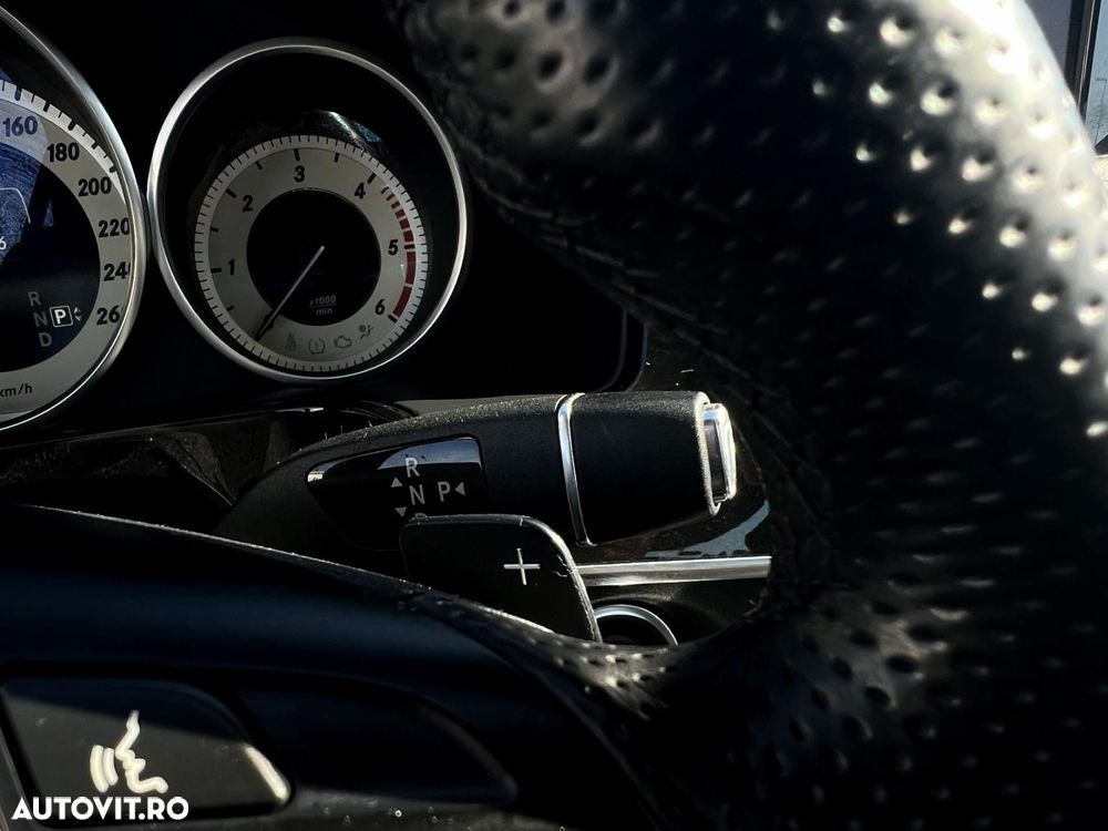 Mercedes-Benz E - 23
