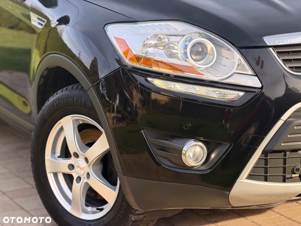 Ford Kuga 2.0 TDCi 4x4 Titanium - 33