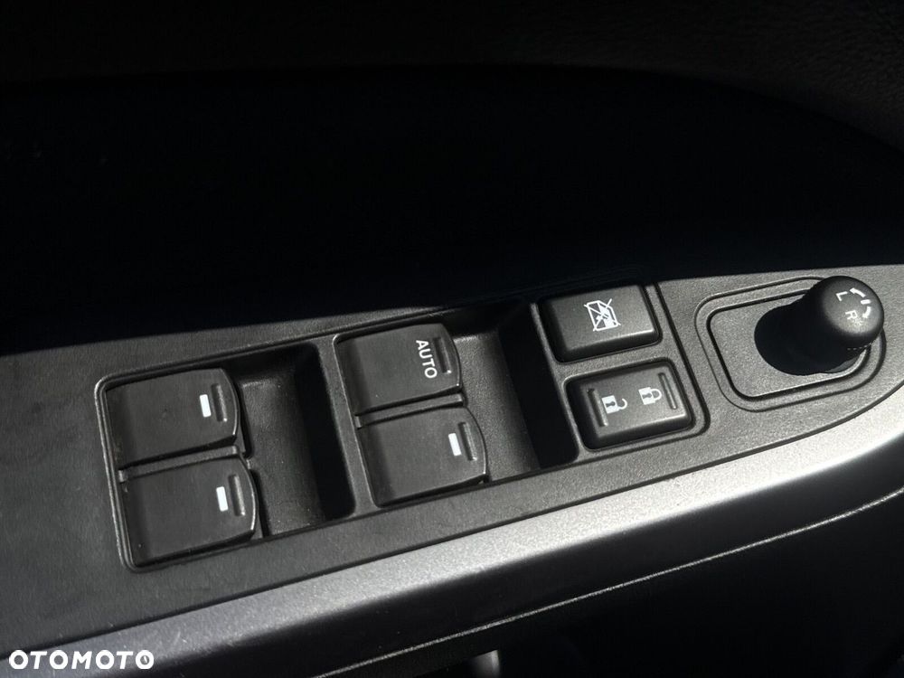 Suzuki Vitara - 21