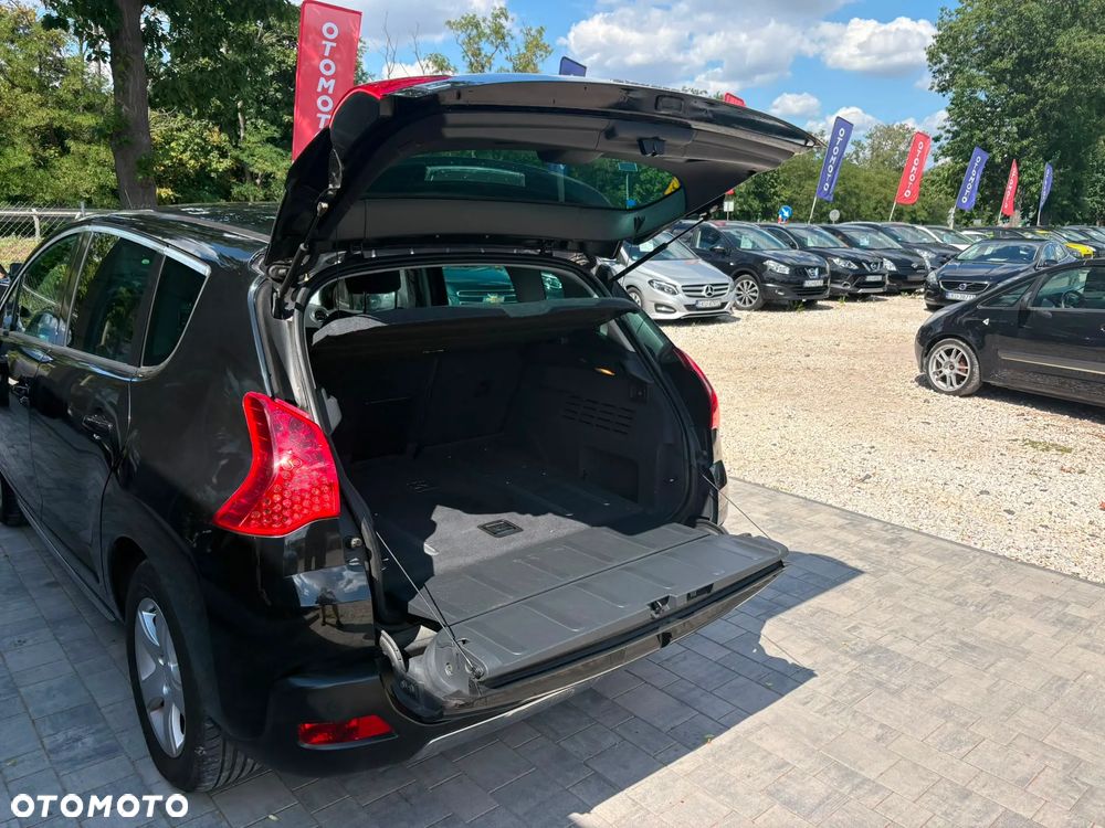 Peugeot 3008 Hybrid4 - 6