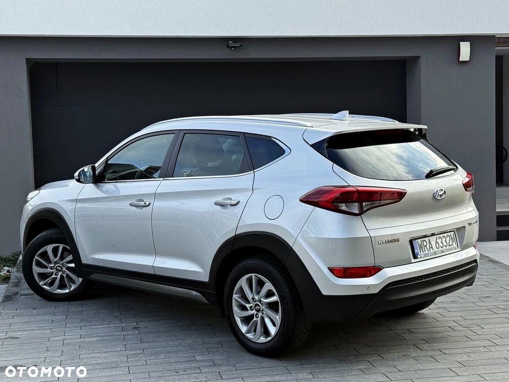Hyundai Tucson blue 1.7 CRDi 2WD Style - 19