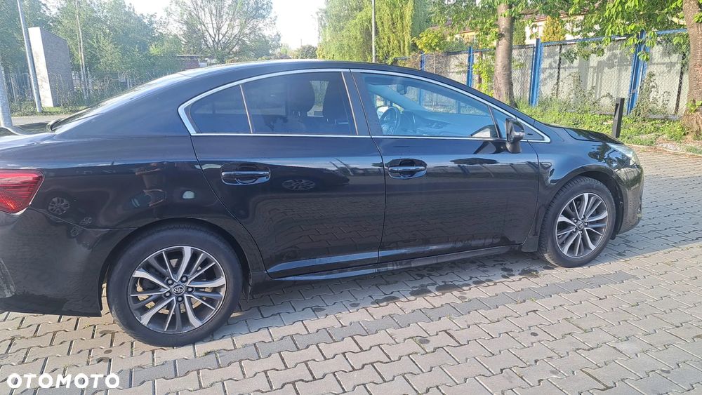 Toyota Avensis 2.0 D-4D Prestige - 7