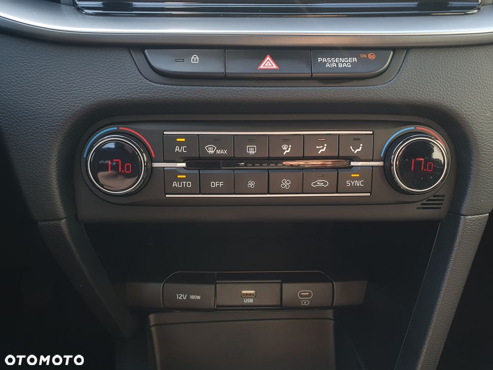 Kia Ceed 1.5 T-GDI M - 37