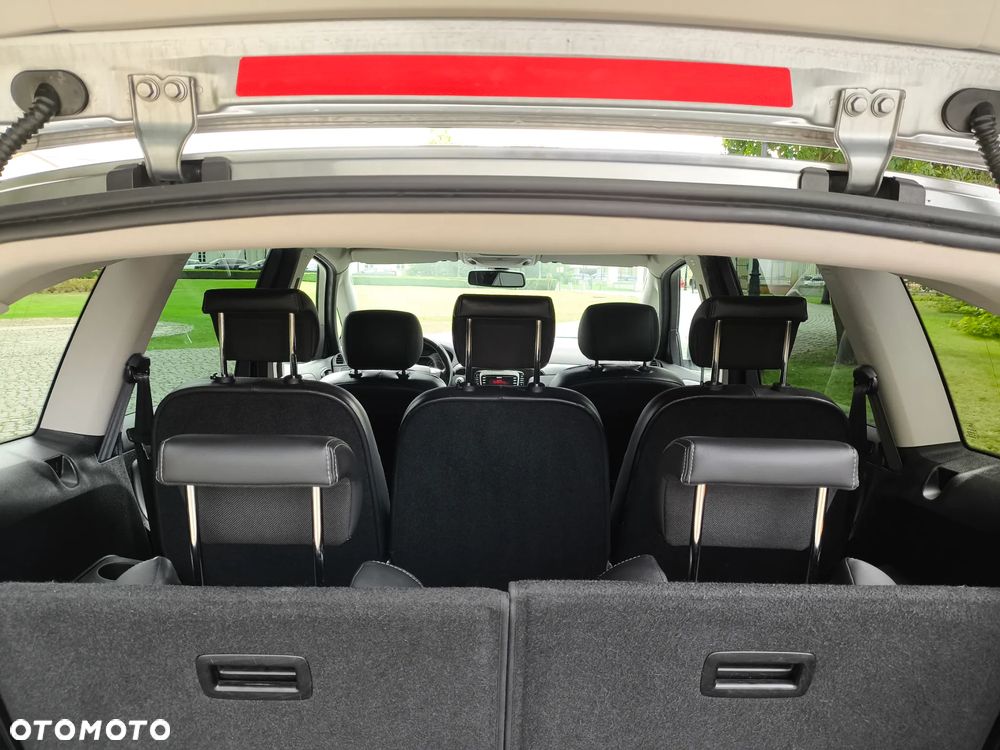 Ford S-Max 2.0 TDCi DPF Titanium - 29