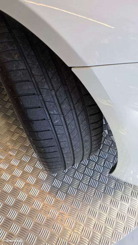 BMW 320 d Touring Sport-Aut. - 34