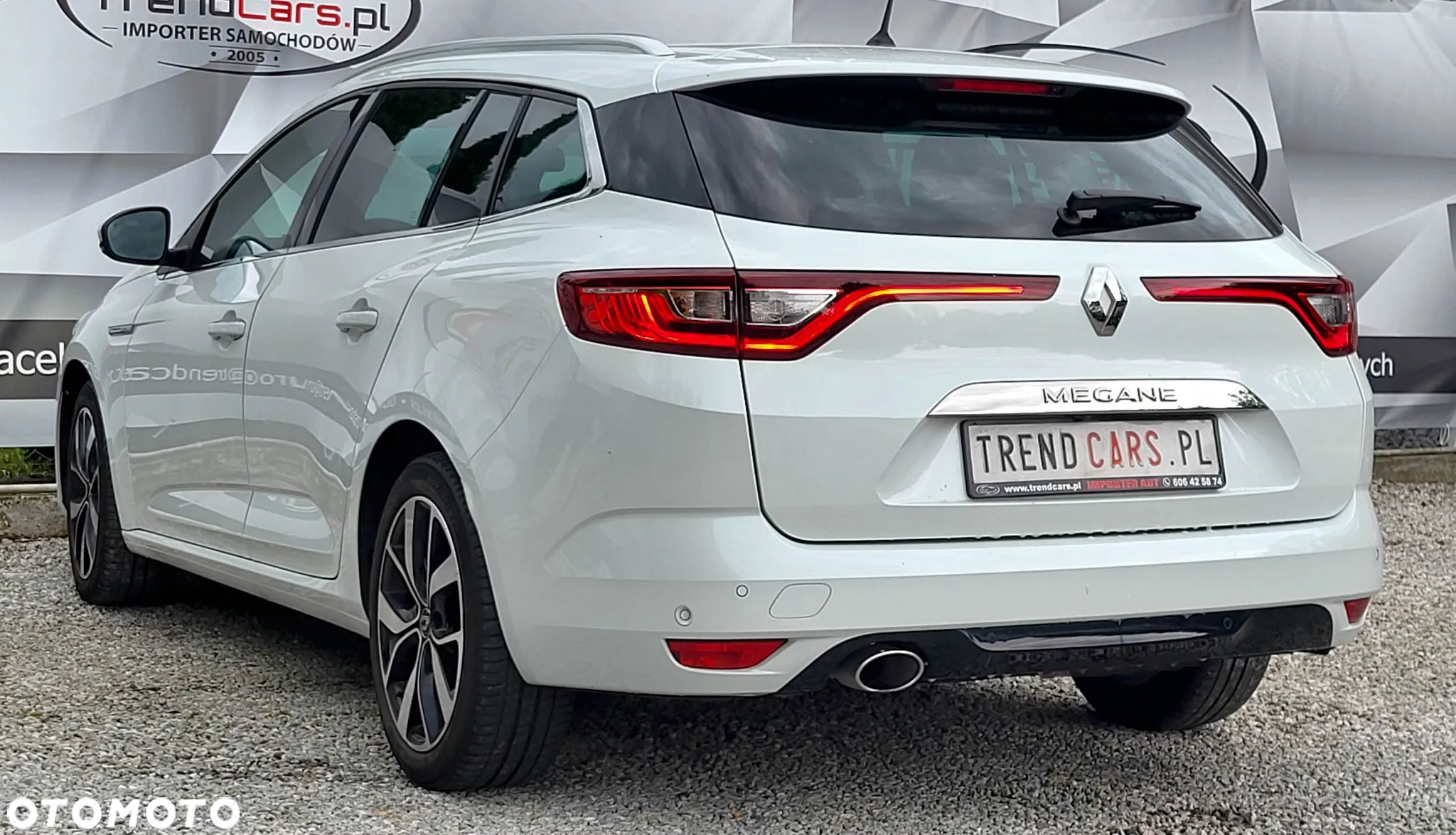 Renault Megane Grandtour BLUE dCi 150 EDC BOSE EDITION - 26