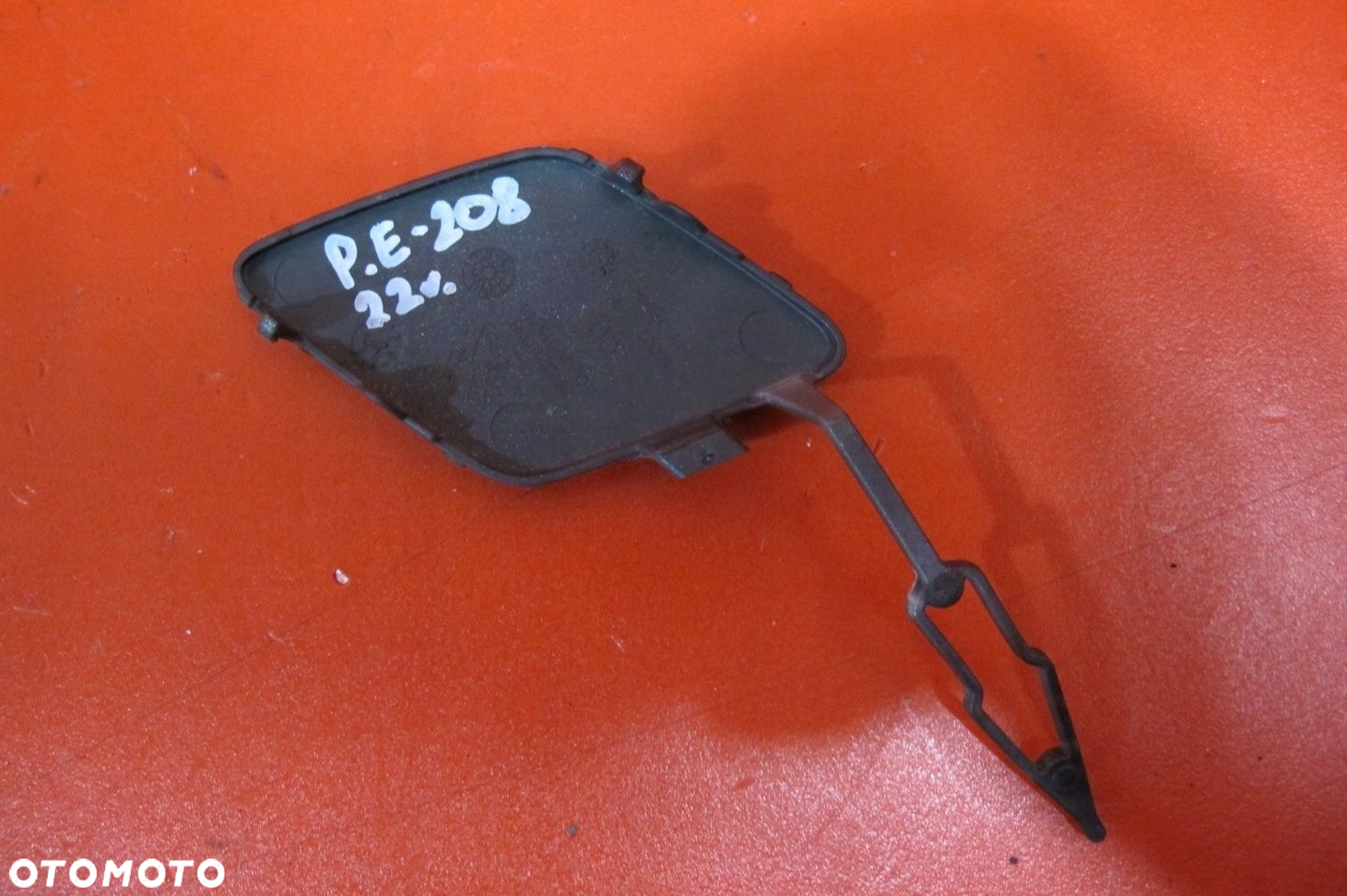 PEUGEOT e208 208 II 2 19- ZAŚLEPKA HAKA ZDERZAKA PRZÓD 9823210280 KCAC - 3