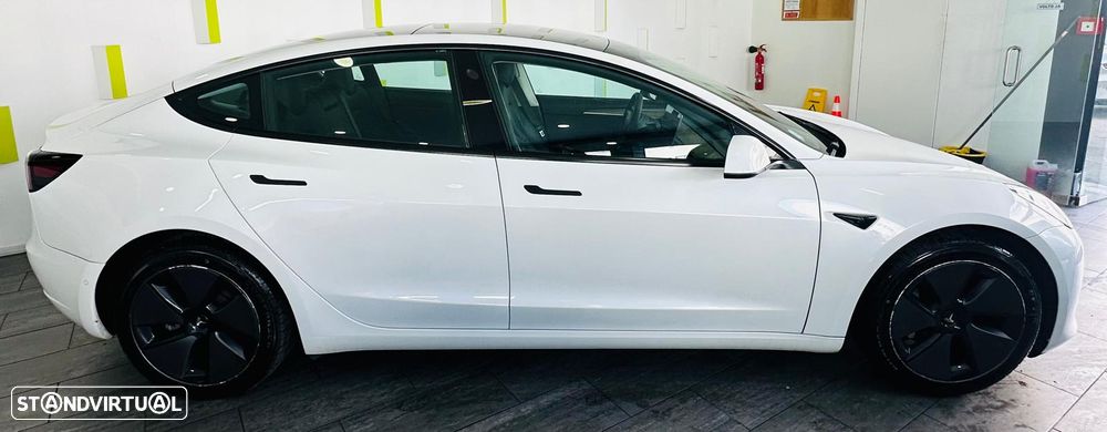 Tesla Model 3 Long Range RWD - 2