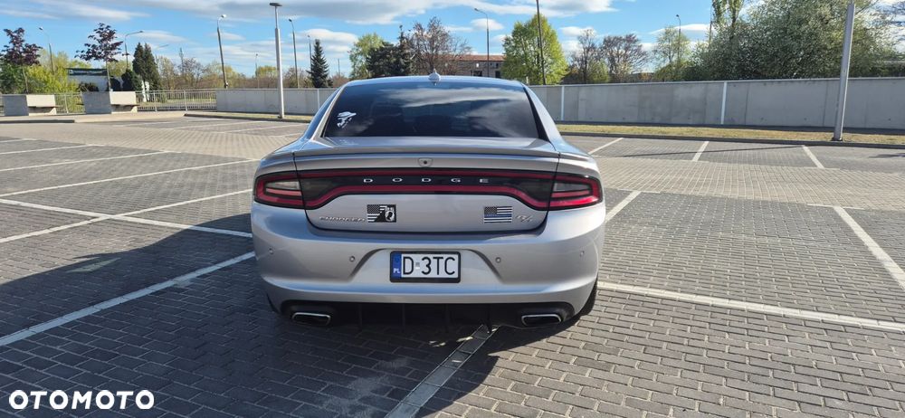 Dodge Charger - 7