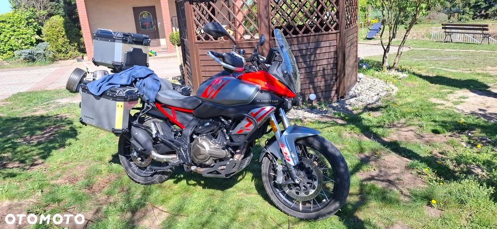 QJMOTOR SRT 600SX - 9