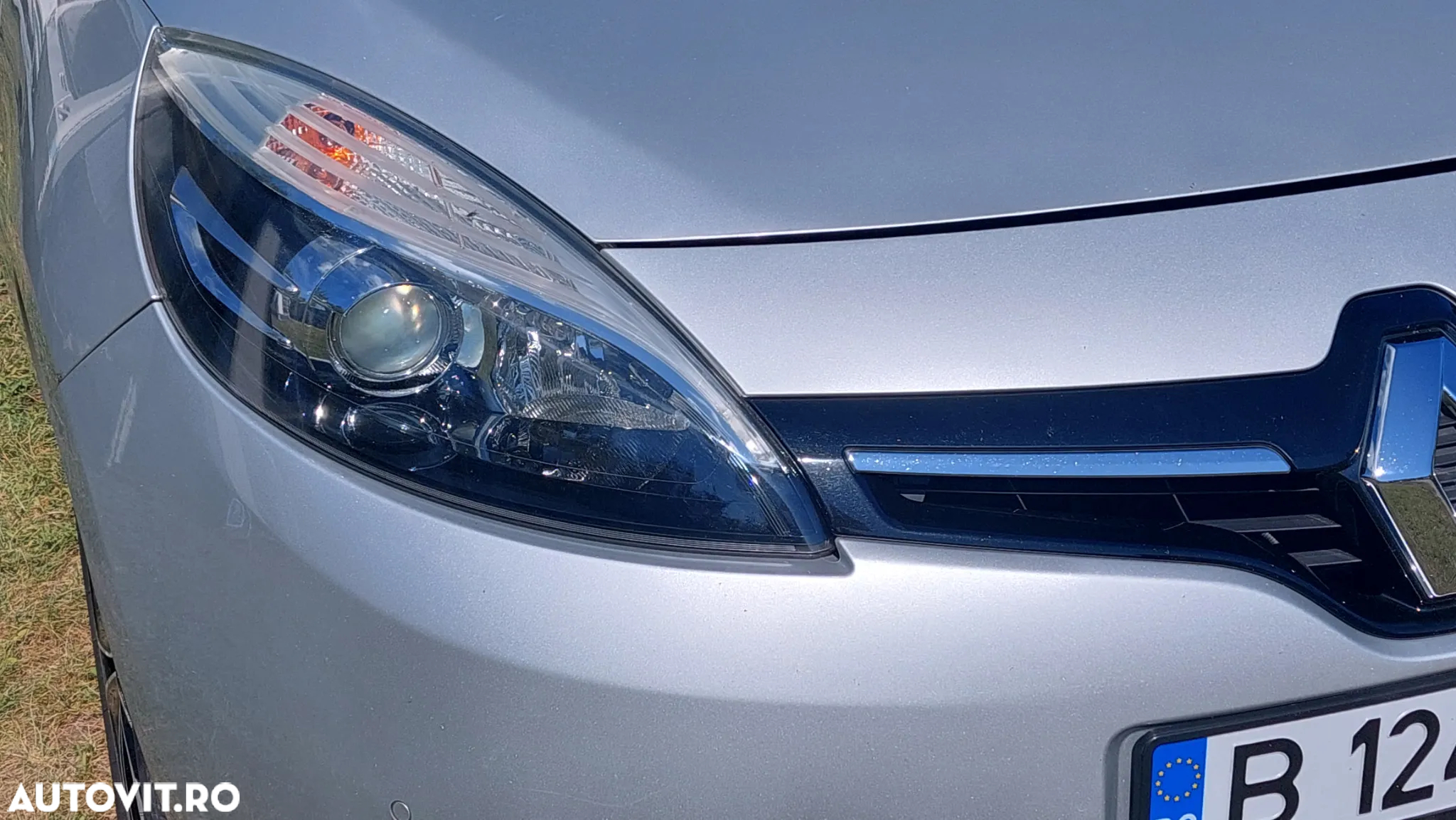 Renault Grand Scenic dCi 130 FAP Start & Stop Bose Edition - 9
