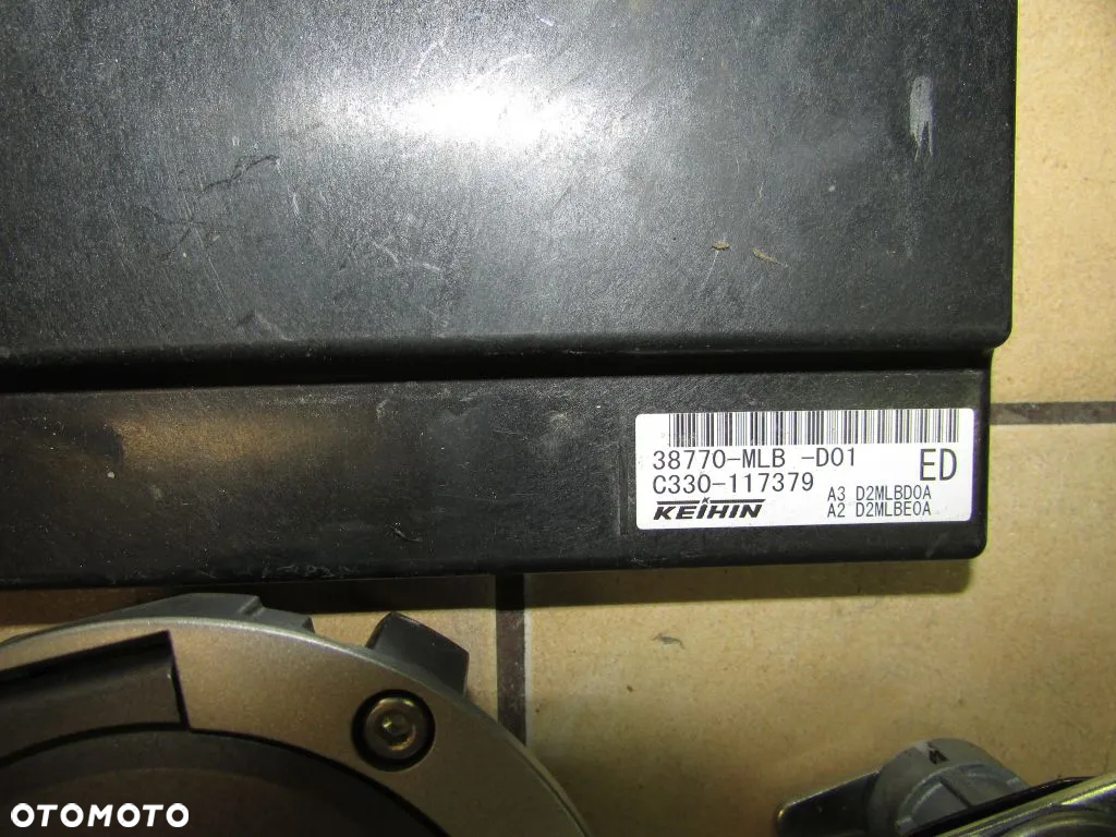 Honda Hornet CB 750 RH12 23+ moduł komputer stacyjka immo - 3