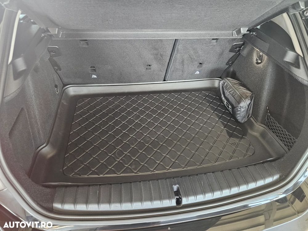 BMW Seria 1 118d Aut. Edition Metropolitan - 17
