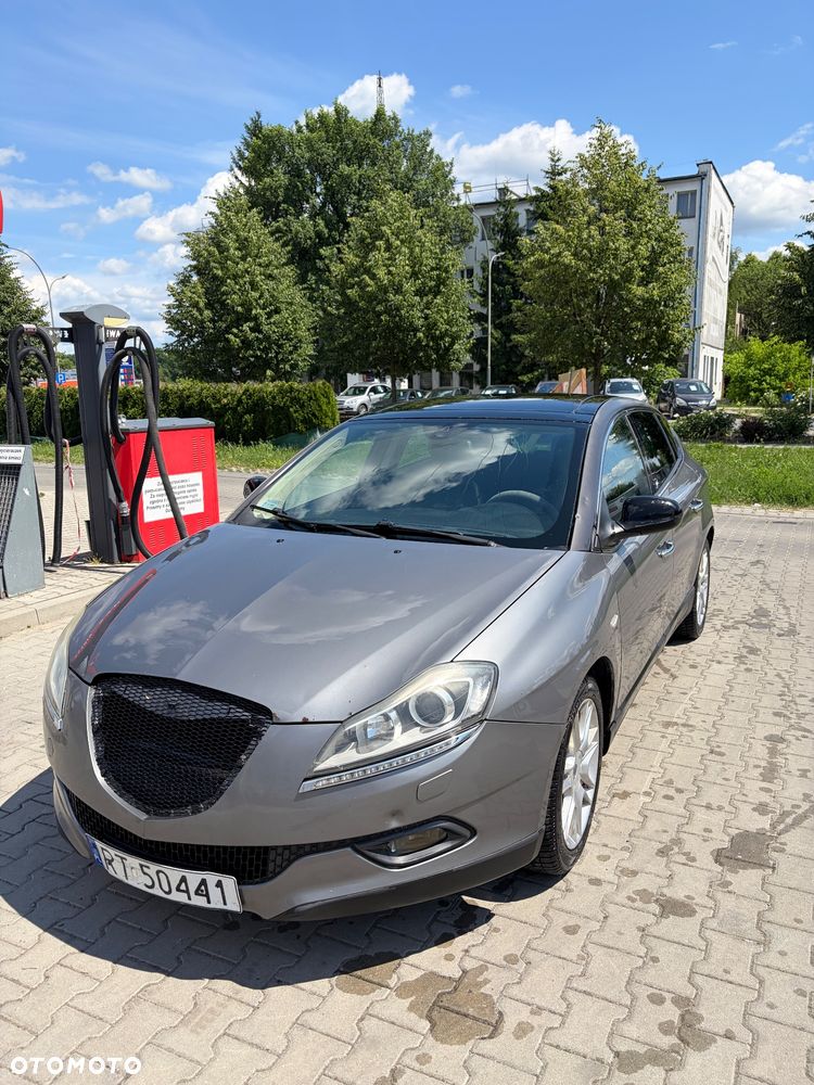 Lancia Delta 2.0 MJ Platino - 1