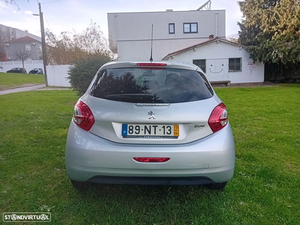 Peugeot 208 1.4 HDi Active - 13