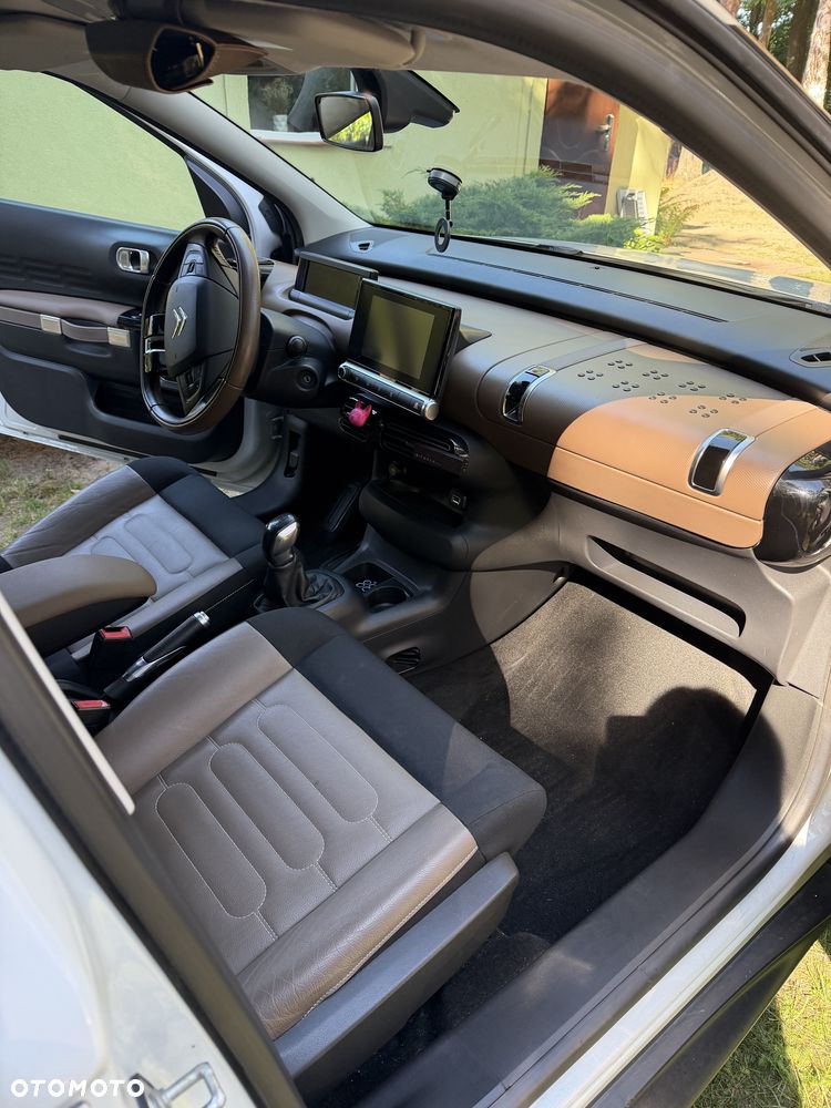 Citroën C4 Cactus 1.2 PureTech Feel Edition - 16