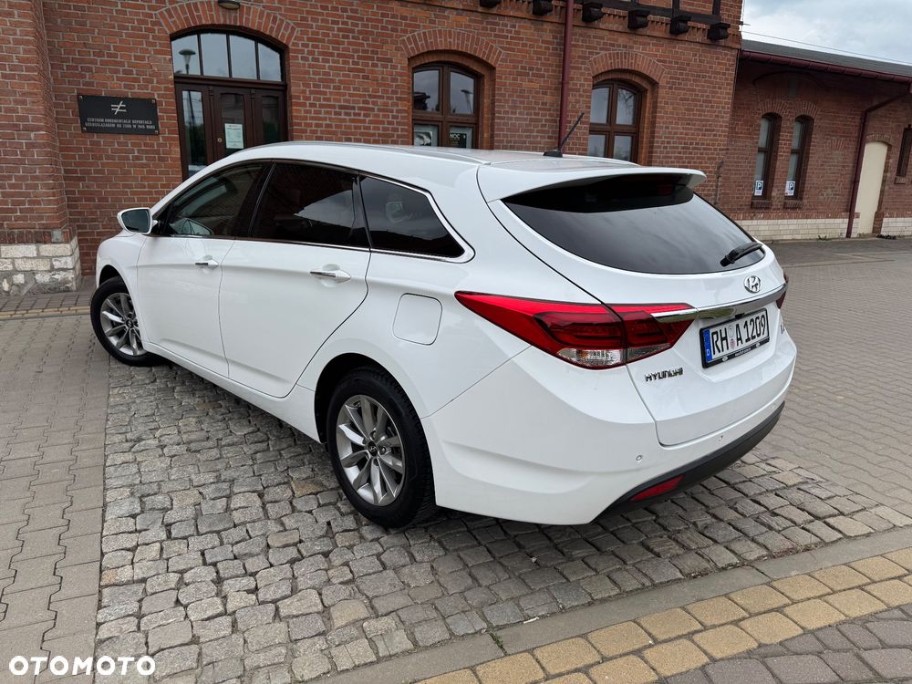 Hyundai i40 i40cw 1.6 Fifa World Cup Edition - 15
