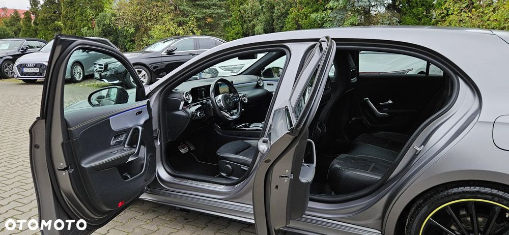 Mercedes-Benz Klasa A 200 d 8G-DCT Edition 19 - 26