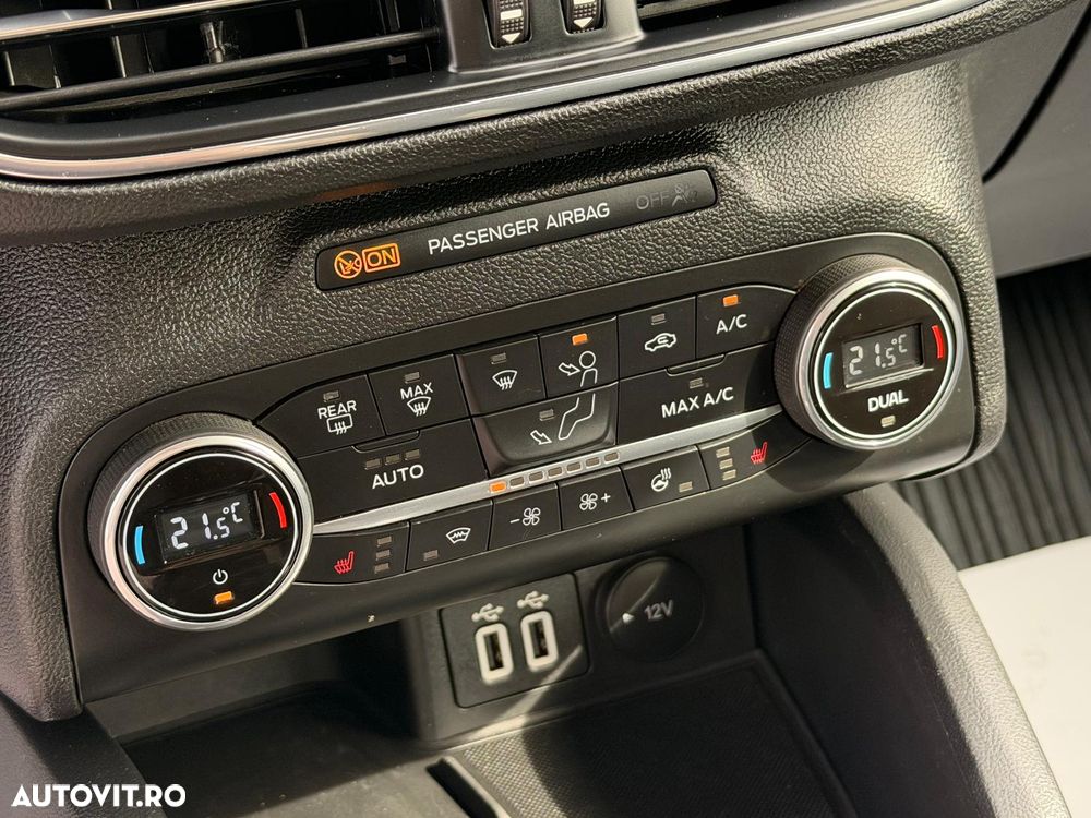 Ford Focus 1.0 EcoBoost Active Business - 30