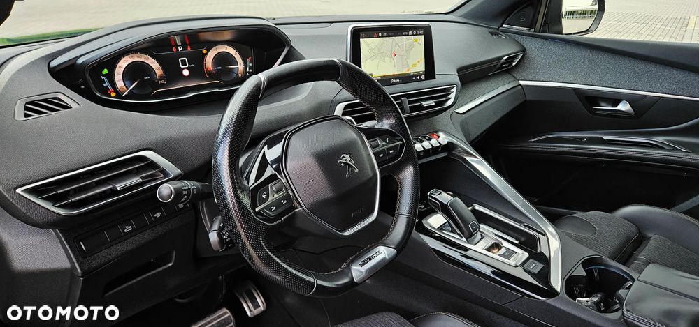 Peugeot 5008 - 5
