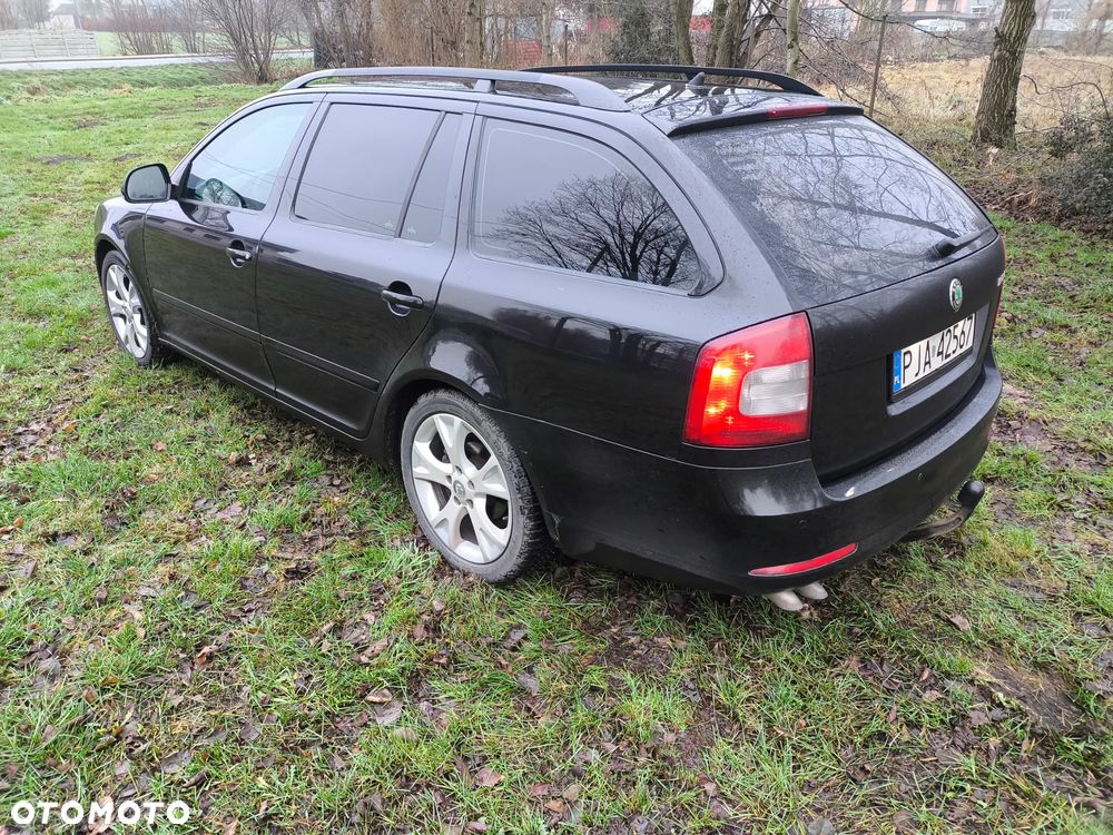 Skoda Octavia 2.0 TDI DPF 4x4 Elegance - 2