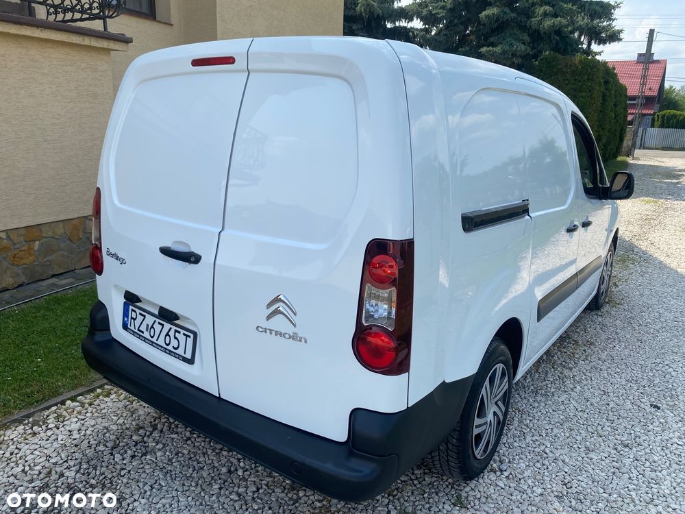 Citroën BERLINGO 1.6 HDI, MAX długi, 3-osobowy, klimatyzacja, zakupiony w salonie w Rzeszowie Bezwypadkowy serwisowany - 31