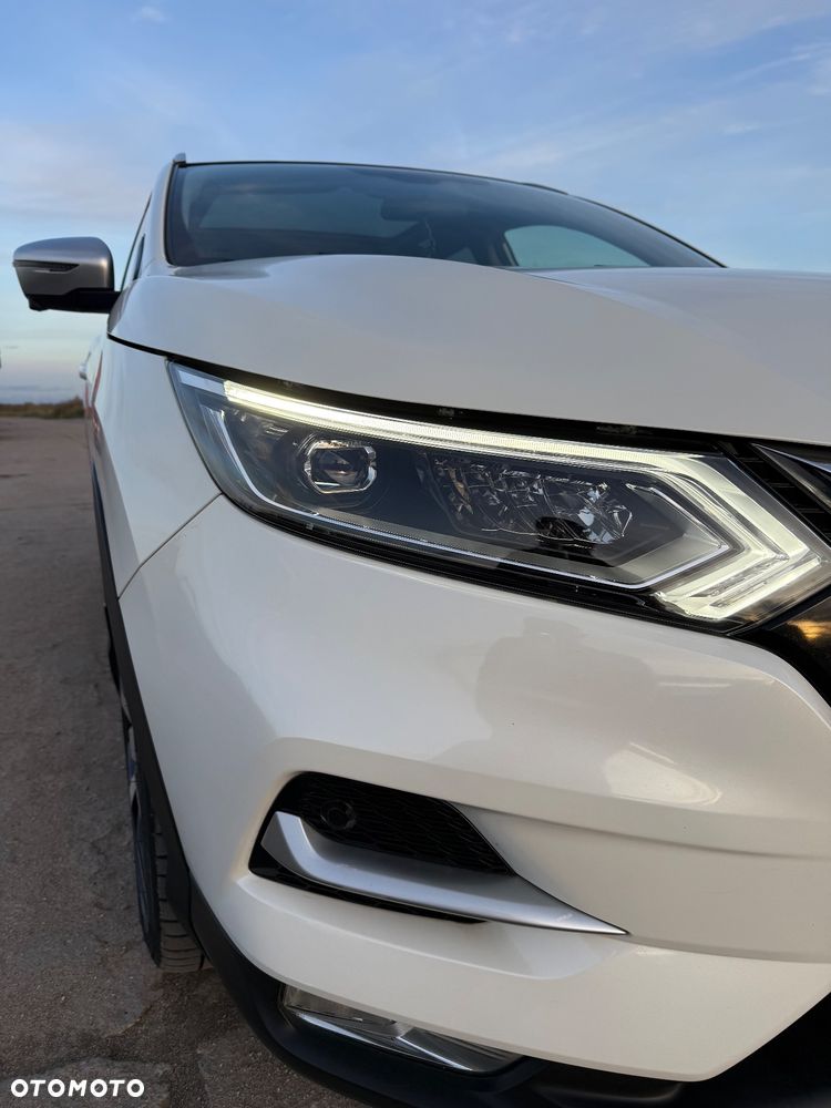 Nissan Qashqai 1.7 dCi ALL-MODE 4x4i TEKNA - 2