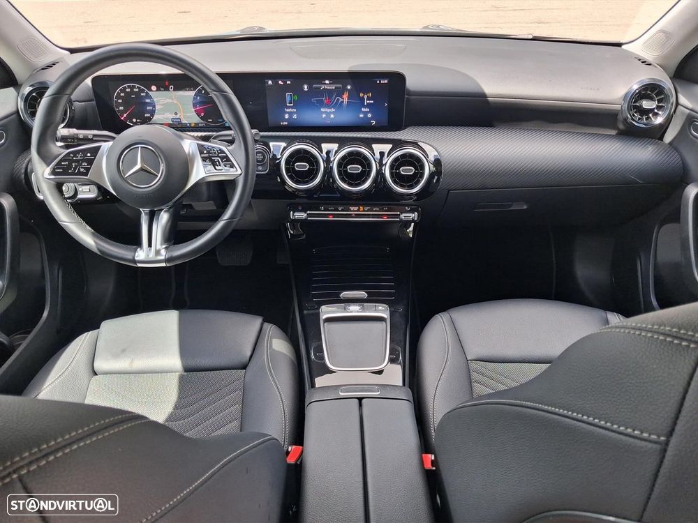 Mercedes-Benz A 200 Standard - 18