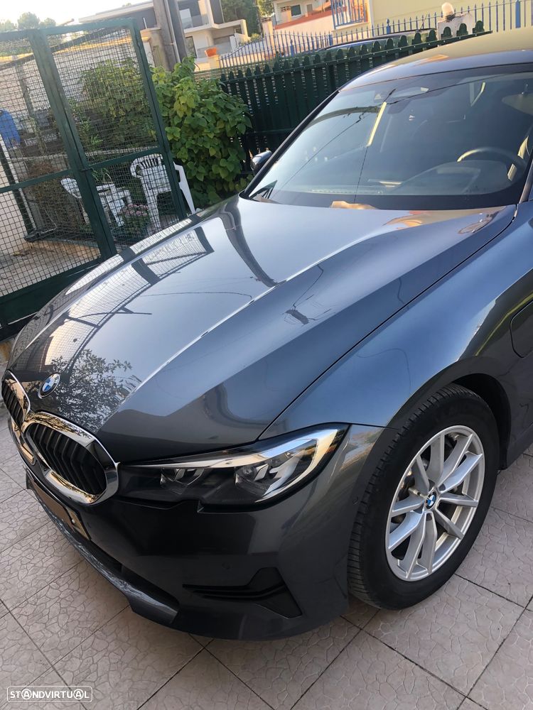 BMW 330 e iPerformance Line Sport - 2