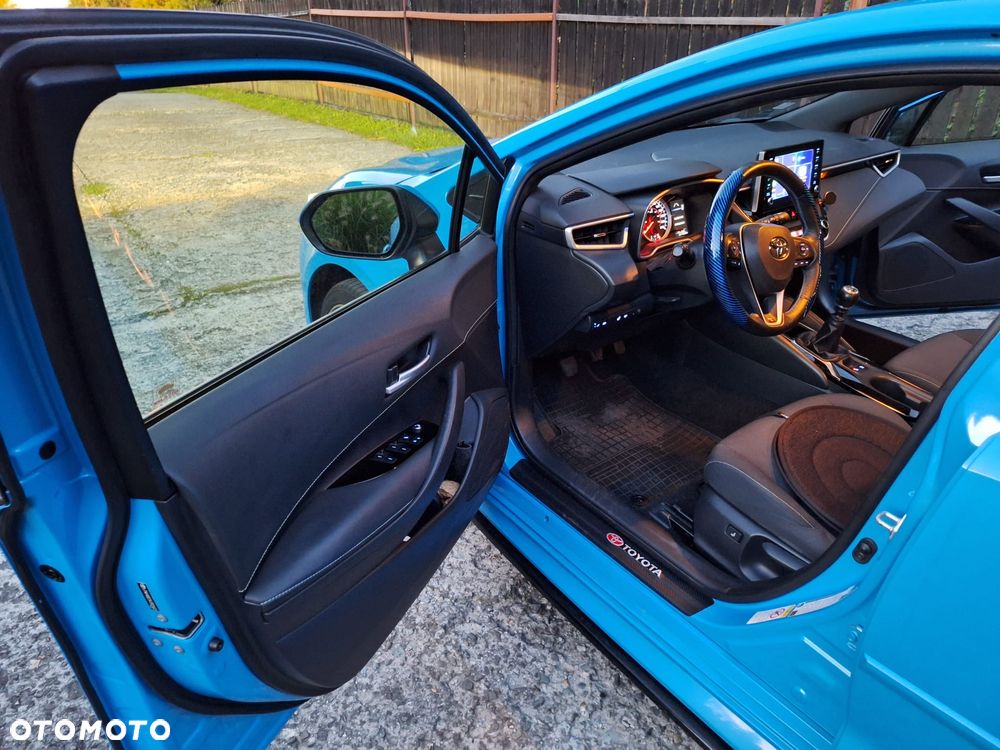 Toyota Corolla - 6