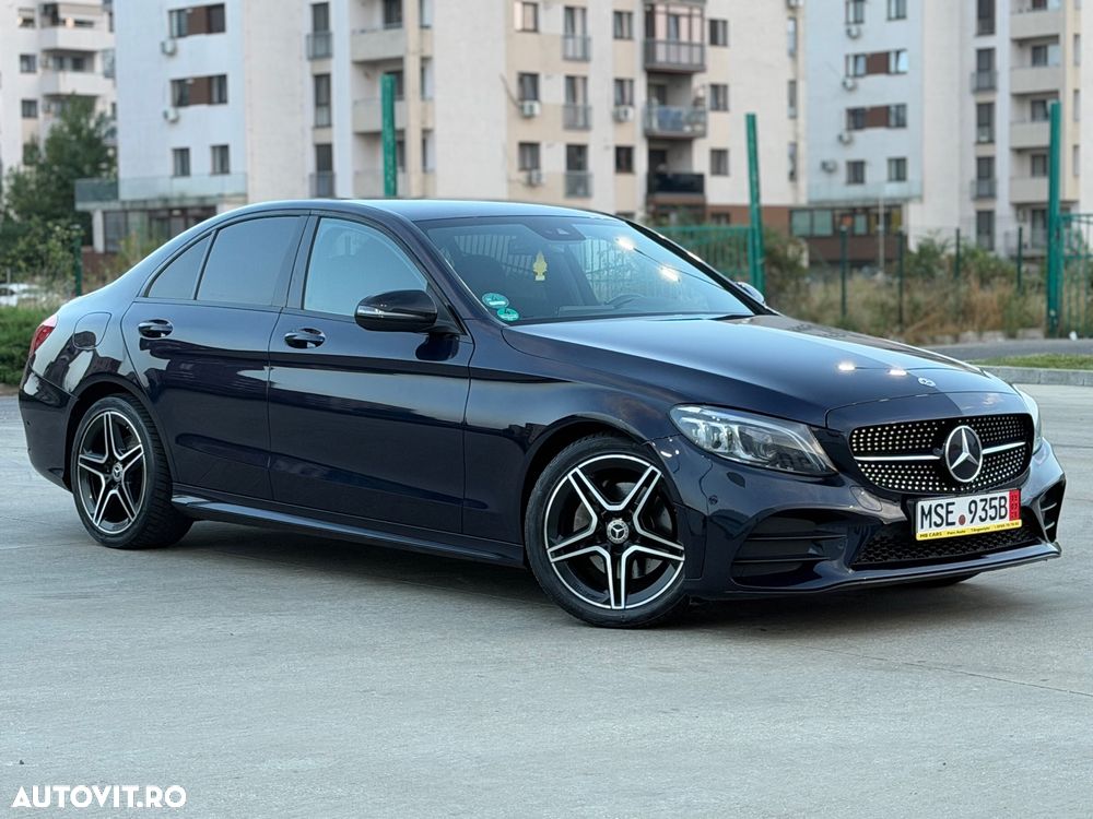 Mercedes-Benz C - 23