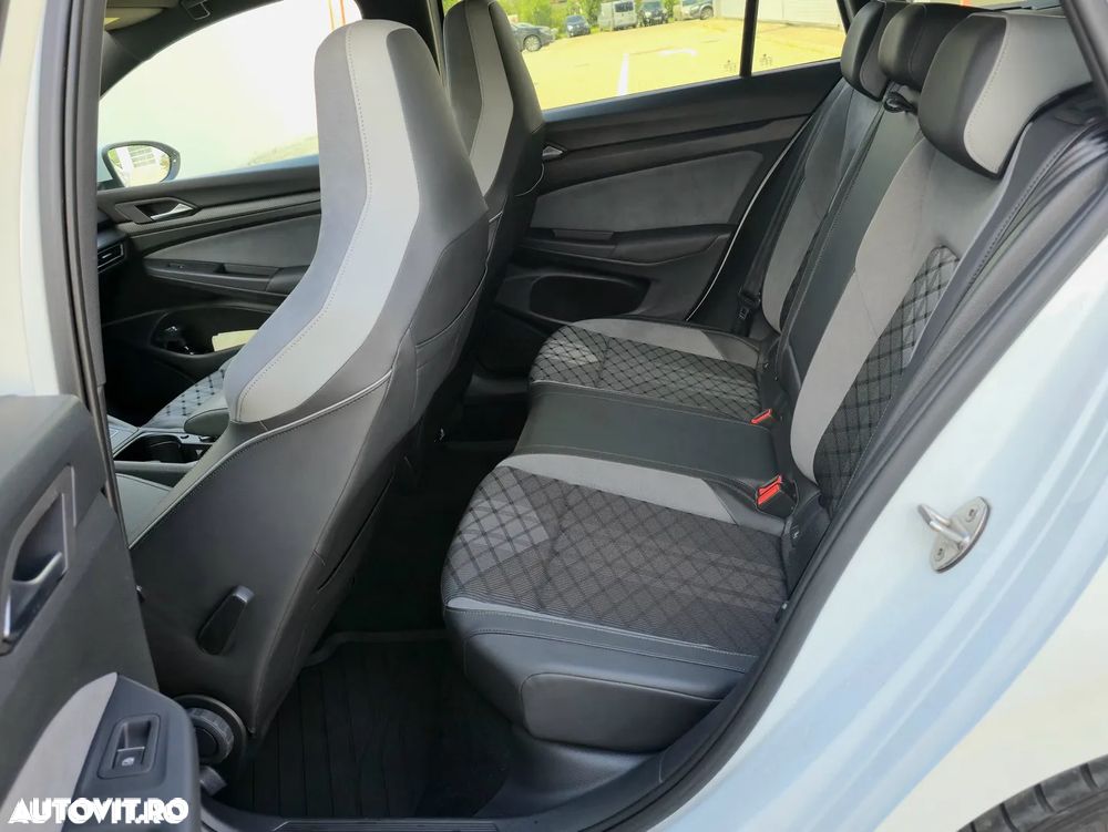 Volkswagen Golf 2.0 TDI SCR DSG R-Line - 7