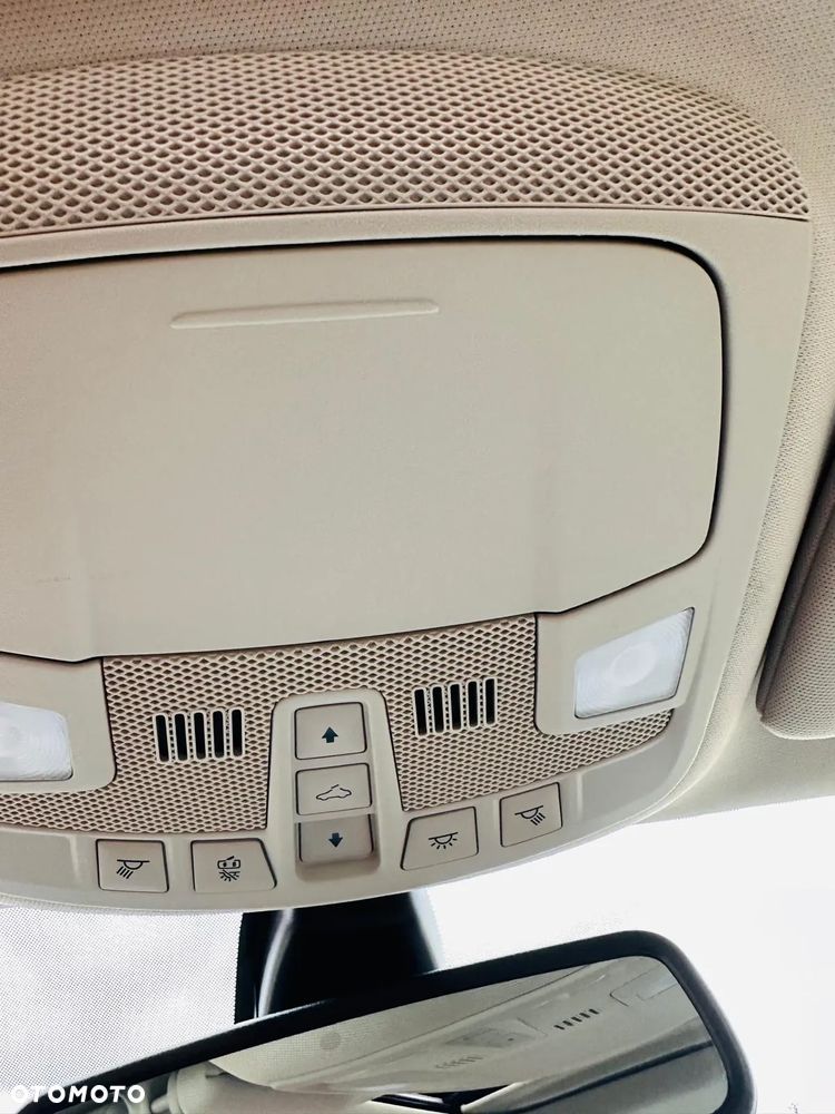 Ford Fusion - 18