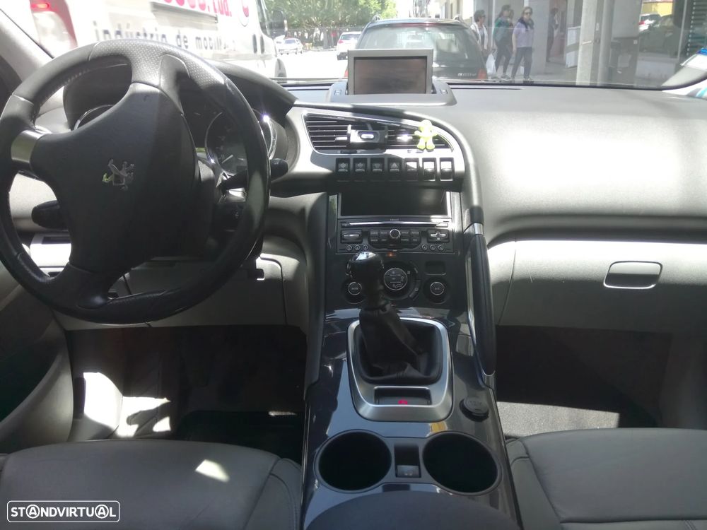 Peugeot 3008 1.6 HDi Sport - 6