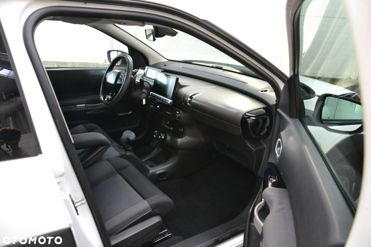 Citroën C4 Cactus - 21
