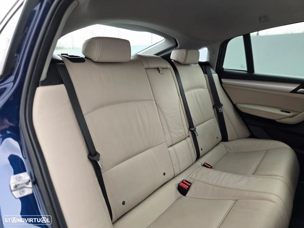 BMW X4 20 d xDrive Auto - 24