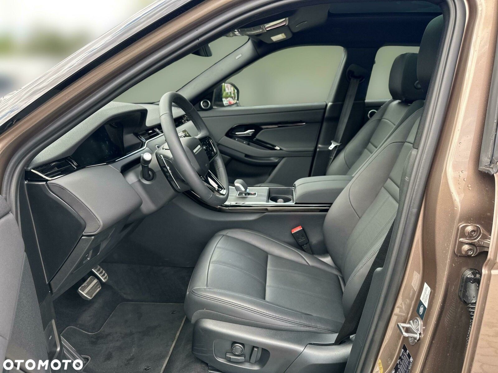 Land Rover Range Rover Evoque - 10