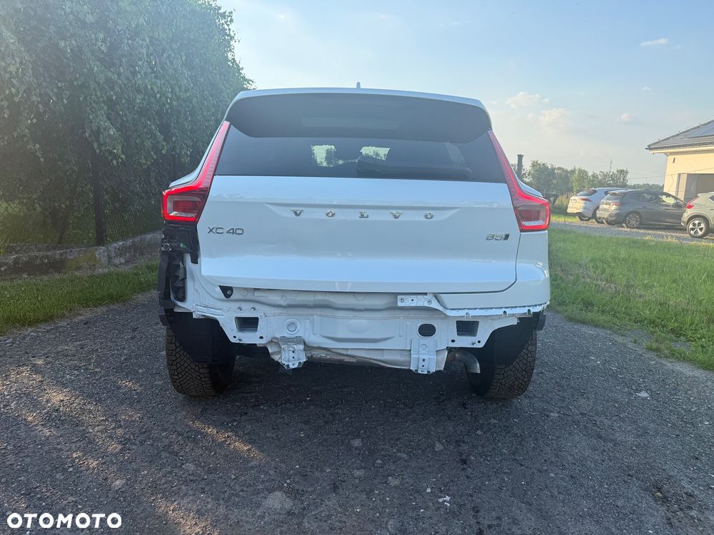Volvo XC 40 B5 B AWD Ultimate Dark - 6